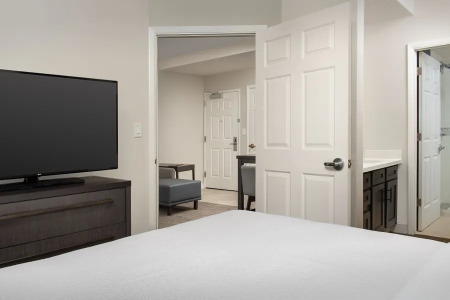 Residence Inn by Marriott Phoenix Airport hotel detail image 6