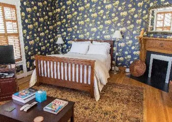 Charles Bass House Bed & Breakfast hotel thumbnail 3