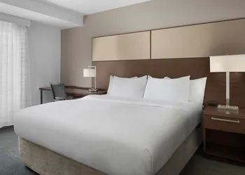Residence Inn By Marriott Santa Clarita Valencia hotel thumbnail 4