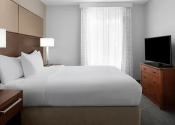 Residence Inn By Marriott Santa Clarita Valencia hotel thumbnail 7