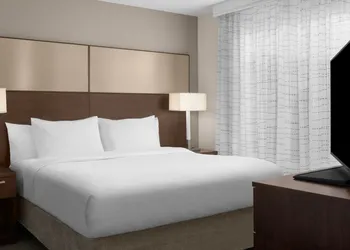 Residence Inn By Marriott Santa Clarita Valencia hotel thumbnail 8