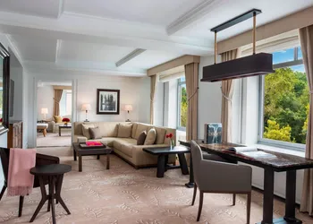 The Ritz-Carlton New York, Central Park hotel thumbnail 3