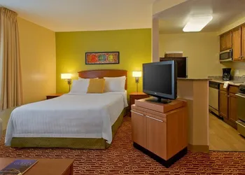 Hawthorn Extended Stay by Wyndham Cincinnati NE/Mason hotel thumbnail 7
