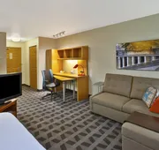 Towneplace Suites By Marriott Detroit Livonia hotel detail image 4