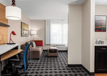 TownePlace Suites by Marriott Dallas Plano/Legacy hotel thumbnail 4