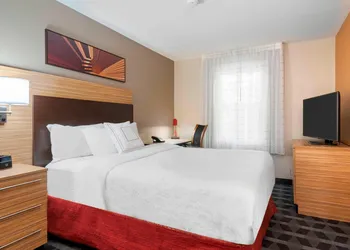 TownePlace Suites by Marriott Savannah Midtown hotel thumbnail 7