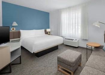 TownePlace Suites by Marriott Fort Lauderdale Weston hotel thumbnail 4