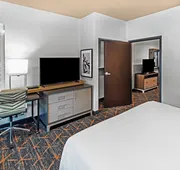 Holiday Inn Hotel & Suites Tulsa South by IHG hotel detail image 7