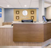 Comfort Inn Aéroport hotel detail image 4