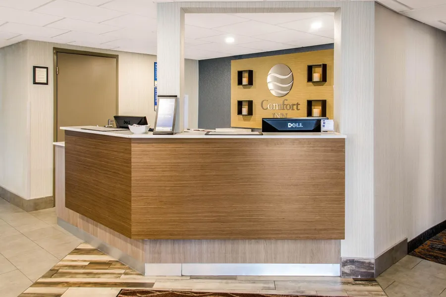 Comfort Inn Aéroport hotel detail image 6