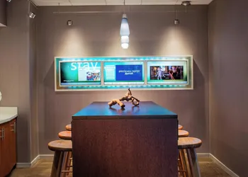Springhill Suites By Marriott Chicago Lincolnshire hotel thumbnail 3
