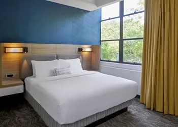 Springhill Suites By Marriott Memphis Downtown hotel thumbnail 8
