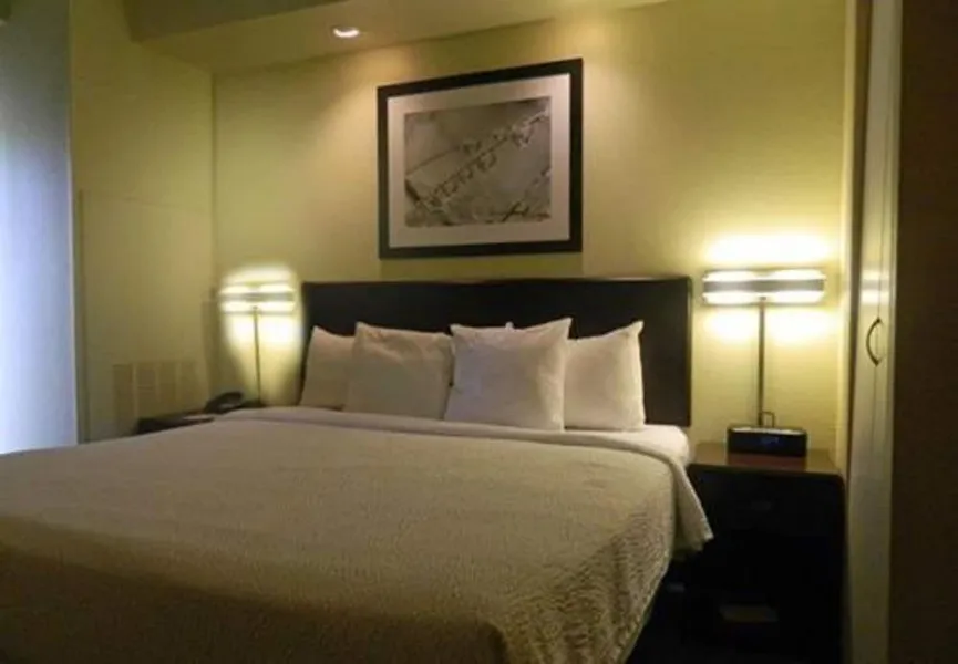 Springhill Suites by Marriott Galveston hotel detail image 2