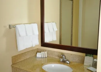 Springhill Suites by Marriott Galveston hotel thumbnail 8