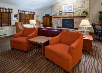AmericInn by Wyndham Coon Rapids hotel thumbnail 5
