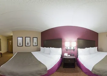 AmericInn by Wyndham Osceola hotel thumbnail 4