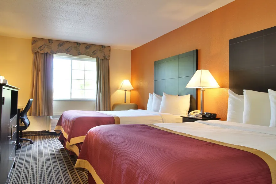 Baymont by Wyndham Muskegon hotel detail image 6