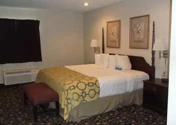 Baymont by Wyndham Metropolis hotel thumbnail 4