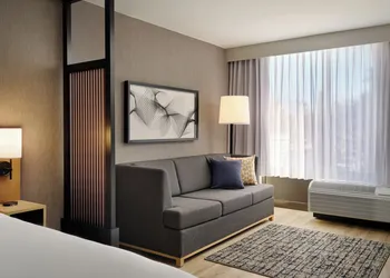 Hyatt Place Tampa Airport/Westshore hotel thumbnail 6