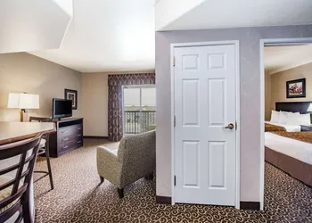 Hawthorn Extended Stay by Wyndham El Paso hotel thumbnail 6
