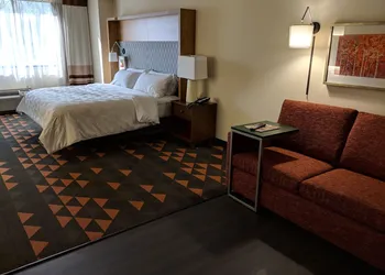 Holiday Inn Champaign by IHG hotel thumbnail 4