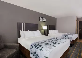 Baymont by Wyndham Lancaster hotel thumbnail 6