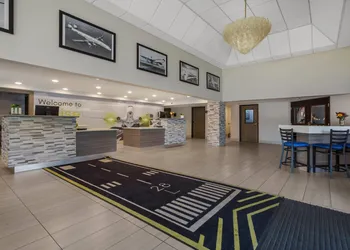 Hotel 28 Boise Airport, an Ascend Collection Hotel hotel thumbnail 7