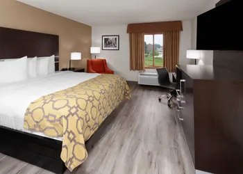 Baymont by Wyndham Green Bay hotel thumbnail 5
