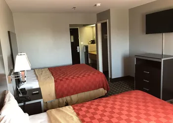 Express Inn hotel thumbnail 5