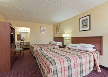 Knights Inn Brenham hotel thumbnail 7