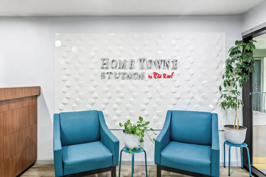 HomeTowne Studios by Red Roof Florence, KY-Cincinnati Airport hotel detail image 2