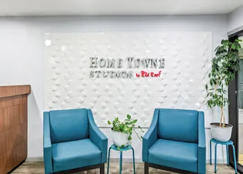HomeTowne Studios by Red Roof Florence, KY-Cincinnati Airport hotel thumbnail 2