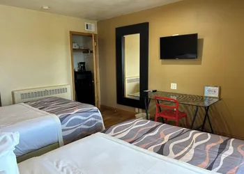 Valued Stay Mayflower hotel thumbnail 6