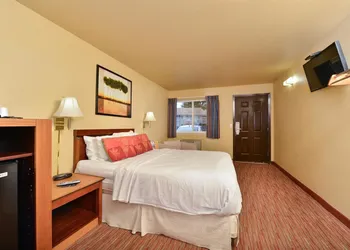 Americas Best Value Inn Lakewood Tacoma S hotel thumbnail 6