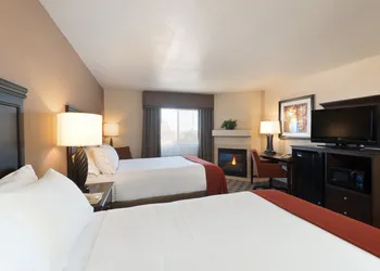 Holiday Inn Express Show Low by IHG hotel thumbnail 4