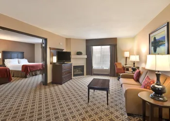 Holiday Inn Express Show Low by IHG hotel thumbnail 5