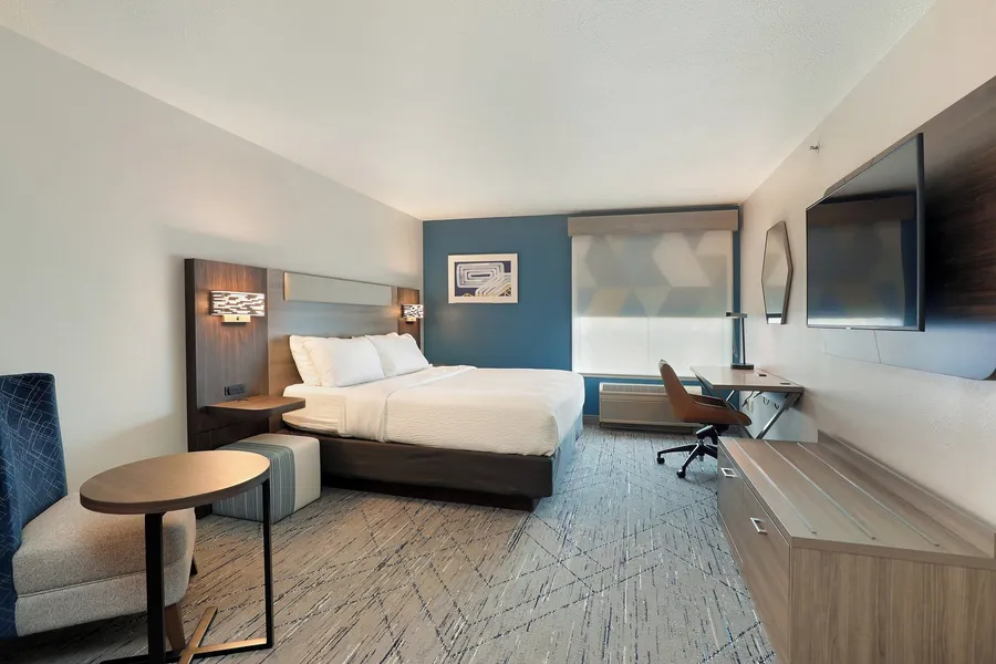Holiday Inn Express & Suites New Berlin by IHG hotel detail image 6