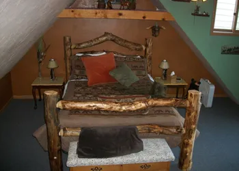 at the Waters Edge Bed & Breakfast hotel thumbnail 3