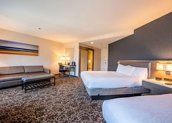 Hilton Garden Inn San Diego Mission Valley Stadium hotel thumbnail 6