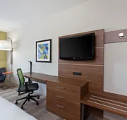 Holiday Inn Express & Suites Corona by IHG hotel detail image 3