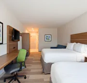Holiday Inn Express & Suites Corona by IHG hotel detail image 5