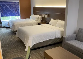 Holiday Inn Express Hotel & Suites Auburn - University Area by IHG hotel thumbnail 6