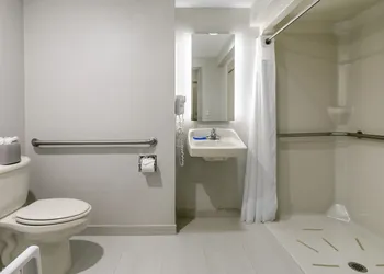 Holiday Inn Express Hotel & Stes Mt. Arlington Rockaway Area by IHG hotel thumbnail 4