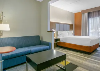 Holiday Inn Express Hotel & Stes Mt. Arlington Rockaway Area by IHG hotel thumbnail 6