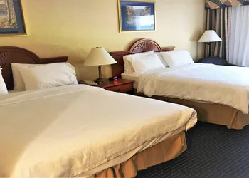 Holiday Inn Express Syracuse Airport by IHG hotel thumbnail 5