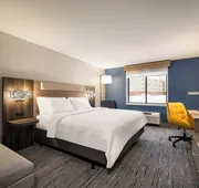Holiday Inn Express Syracuse Airport by IHG hotel detail image 7