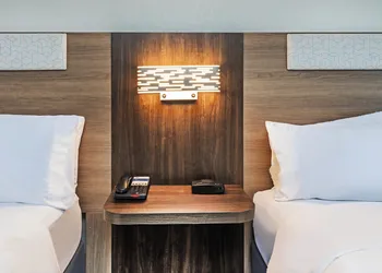 Holiday Inn Express Harvey-Marrero by IHG hotel thumbnail 7