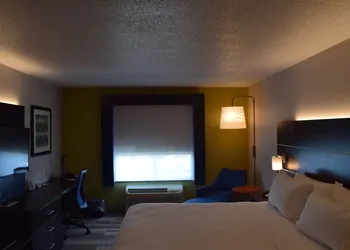 Holiday Inn Express Hotel & Suites Sparta by IHG hotel thumbnail 8