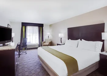 Holiday Inn Express Hotel & Suites Mebane by IHG hotel thumbnail 2