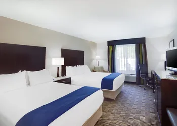 Holiday Inn Express Hotel & Suites Mebane by IHG hotel thumbnail 4